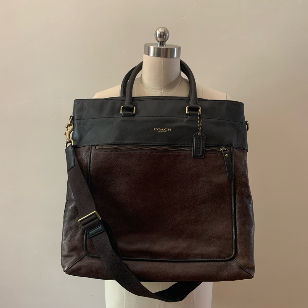COACH Essex Leather Tote Should Bag Brown (unisex)